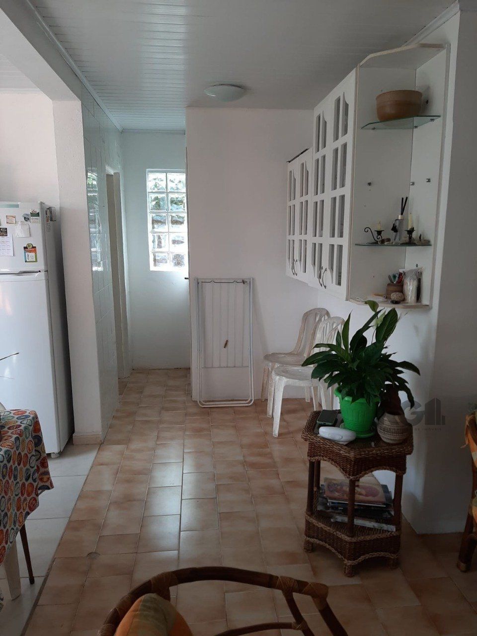 Casa à venda com 3 quartos, 107m² - Foto 4