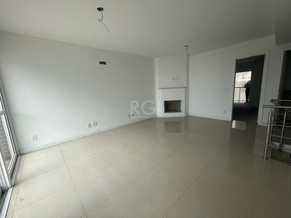 Casa de Condomínio à venda com 3 quartos, 251m² - Foto 9