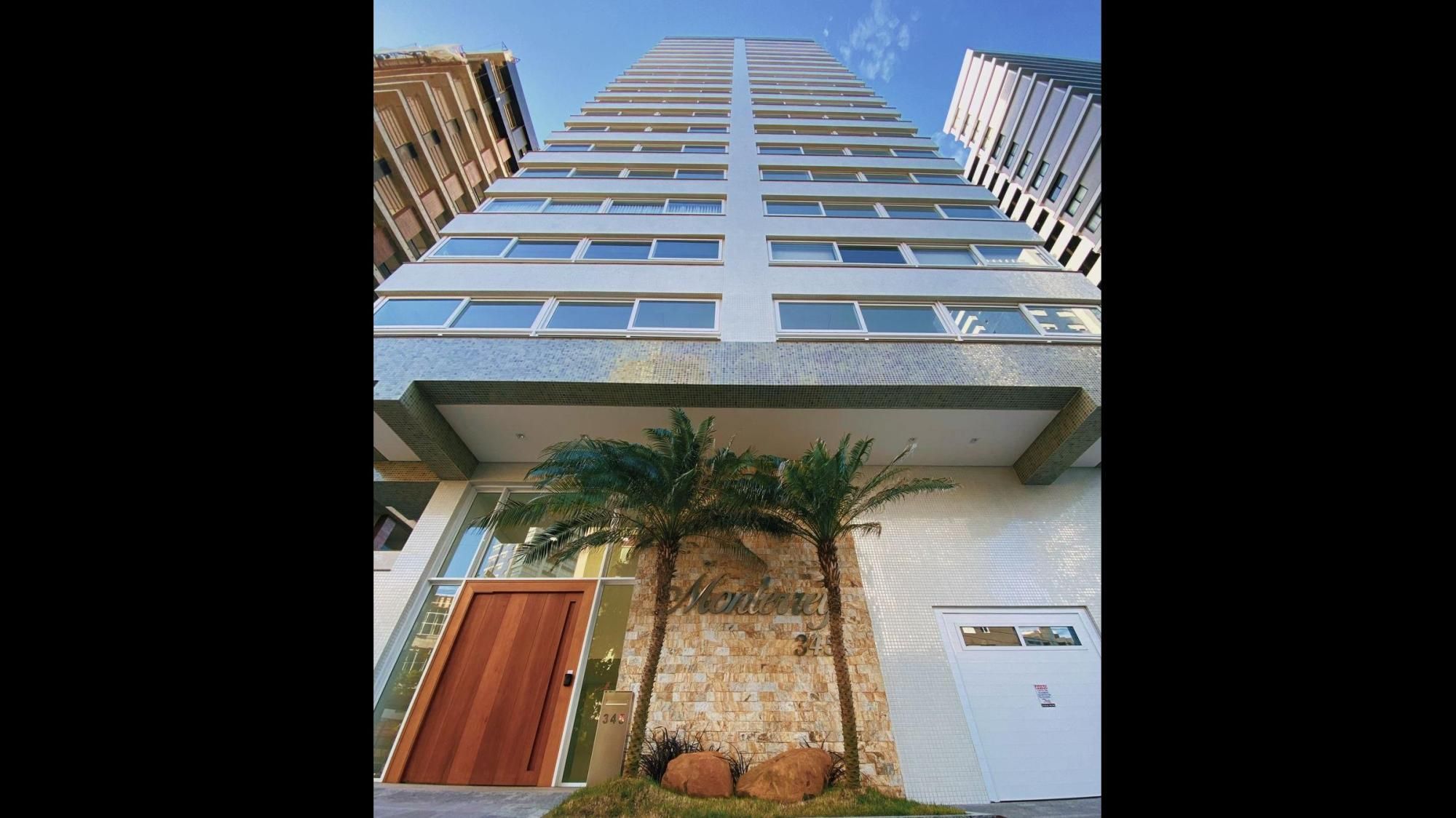 Apartamento, 3 quartos, 130 m² - Foto 1