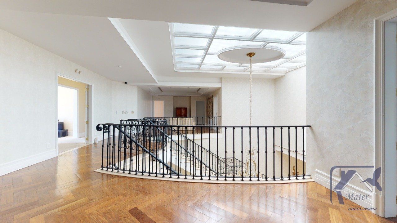 Casa à venda com 7 quartos, 1165m² - Foto 36