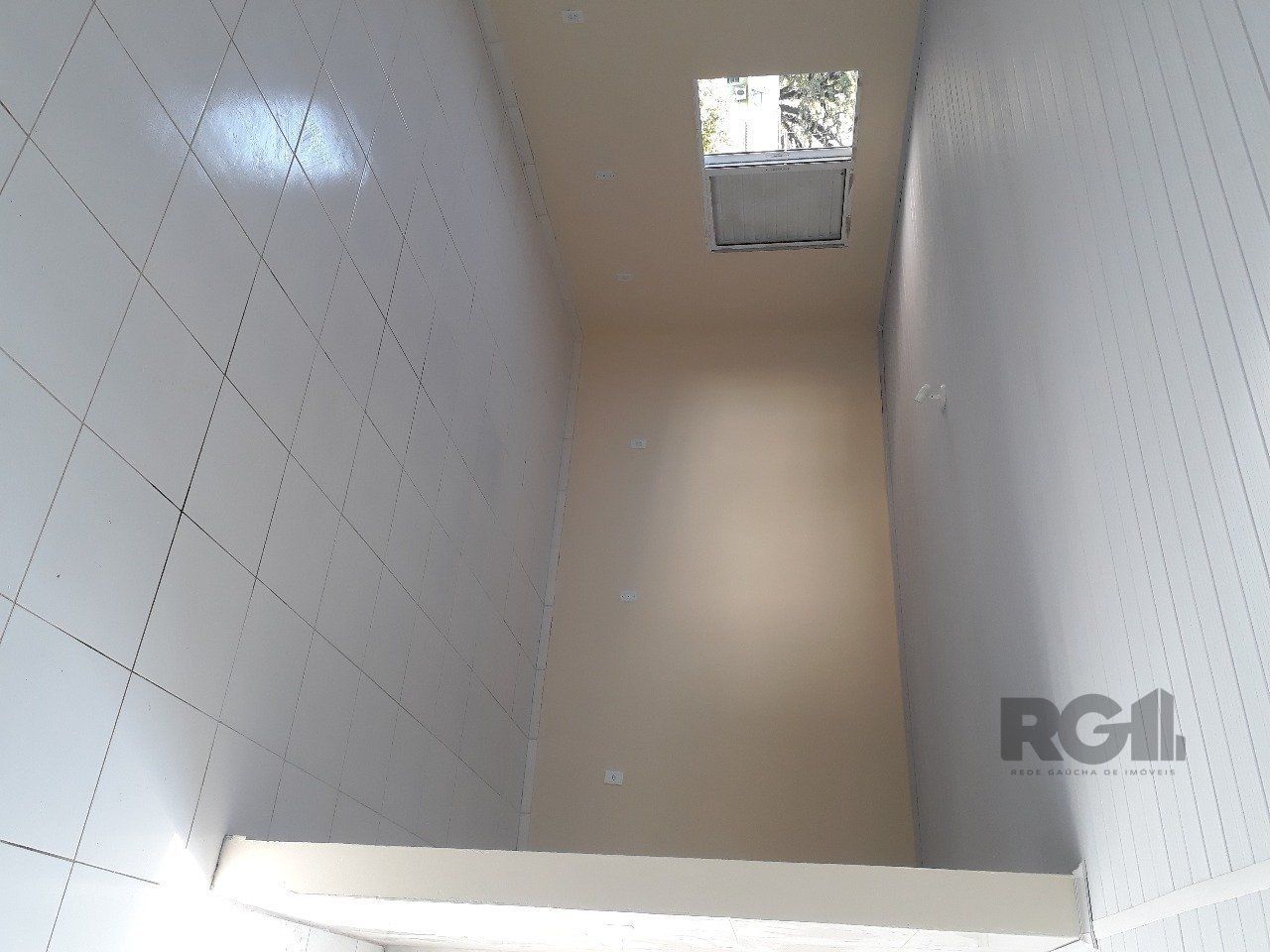 Casa à venda com 8 quartos, 200m² - Foto 63