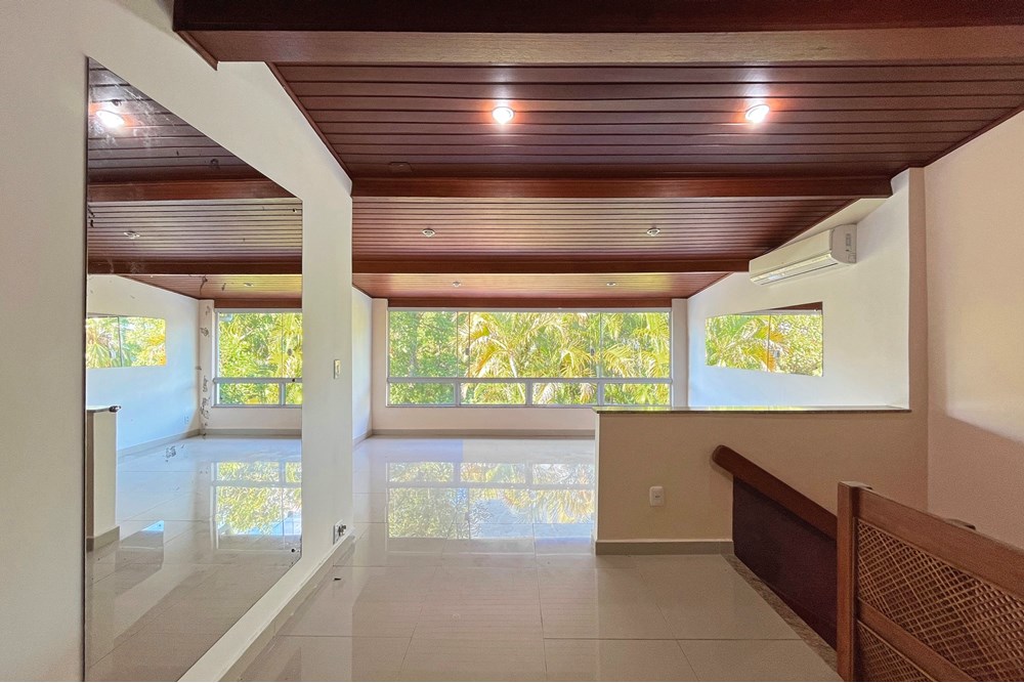Casa de Condomínio à venda com 2 quartos, 210m² - Foto 11