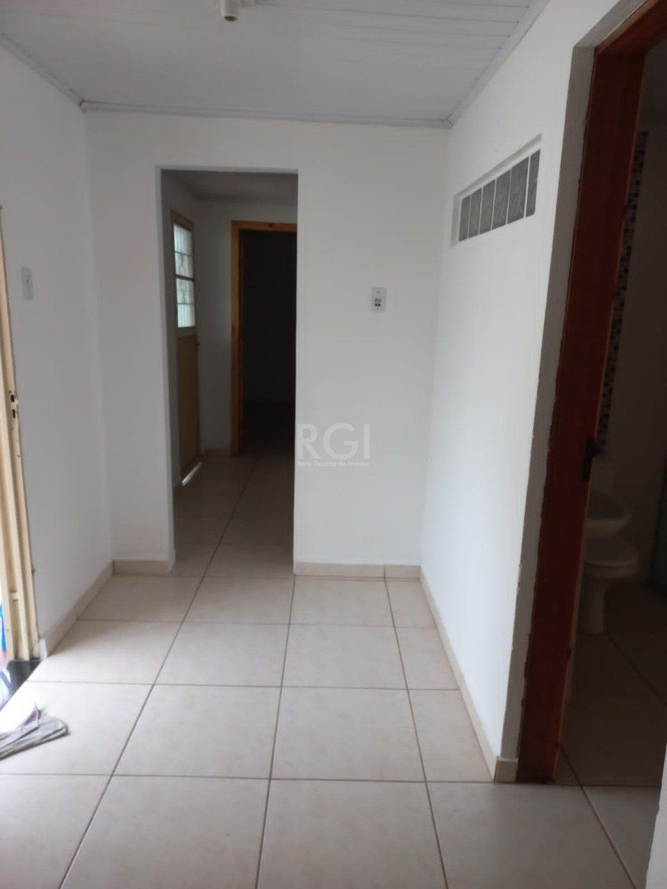 Casa à venda com 2 quartos, 49m² - Foto 19