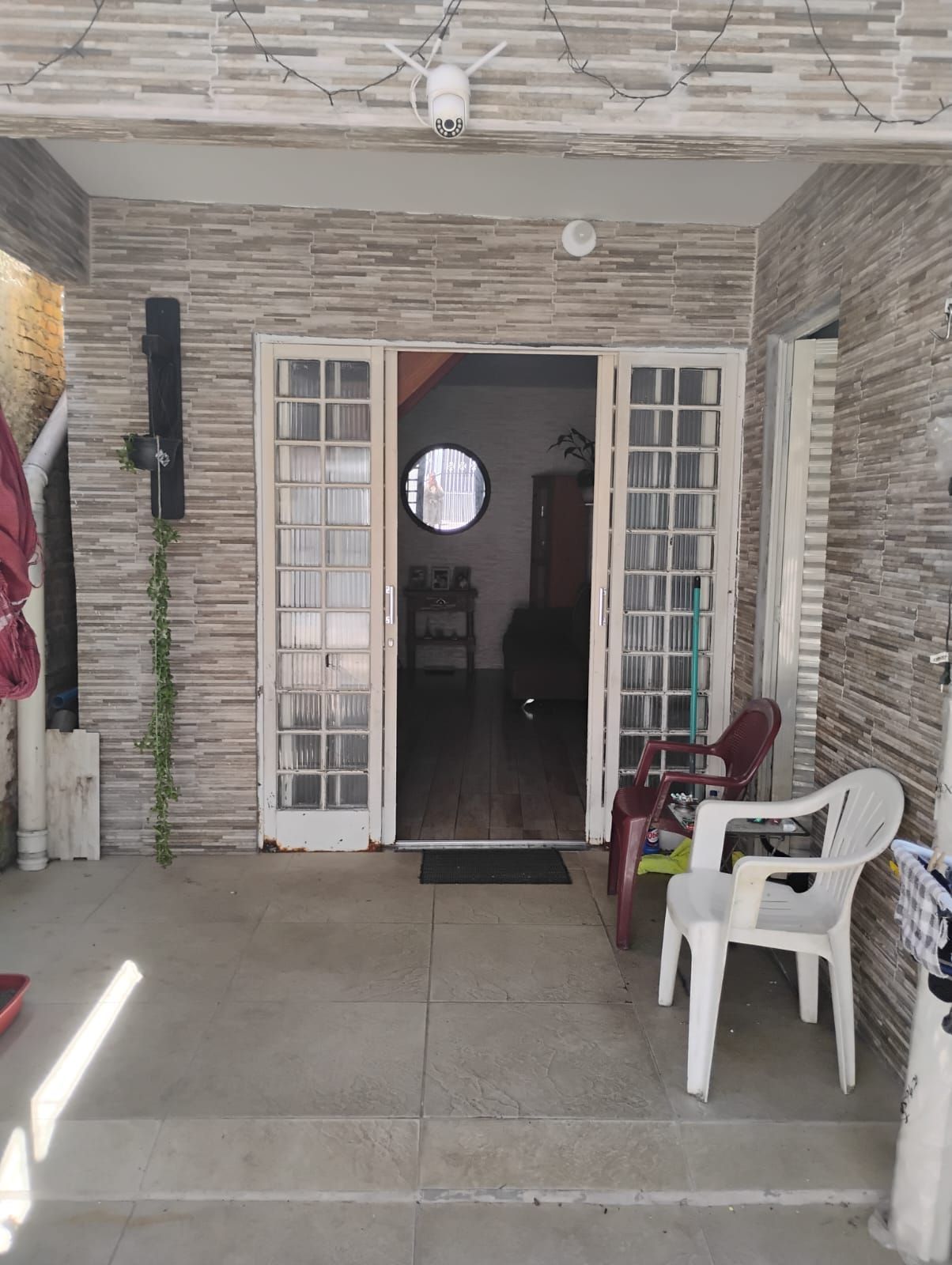 Casa, 2 quartos, 70 m² - Foto 1