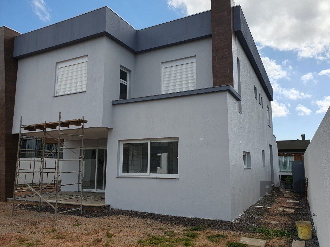 Casa de Condomínio à venda com 4 quartos, 330m² - Foto 17
