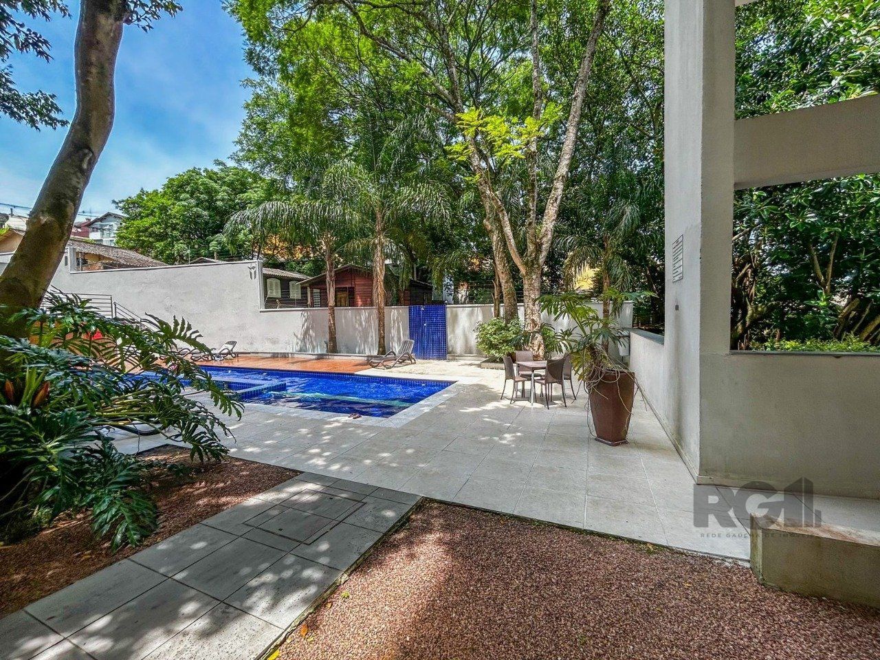 Apartamento à venda com 2 quartos, 54m² - Foto 35