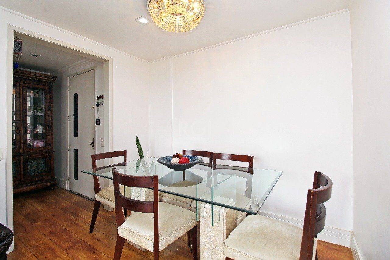 Apartamento à venda com 2 quartos, 77m² - Foto 5