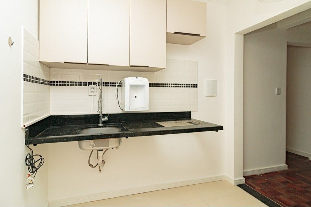 Apartamento à venda com 1 quarto, 61m² - Foto 11