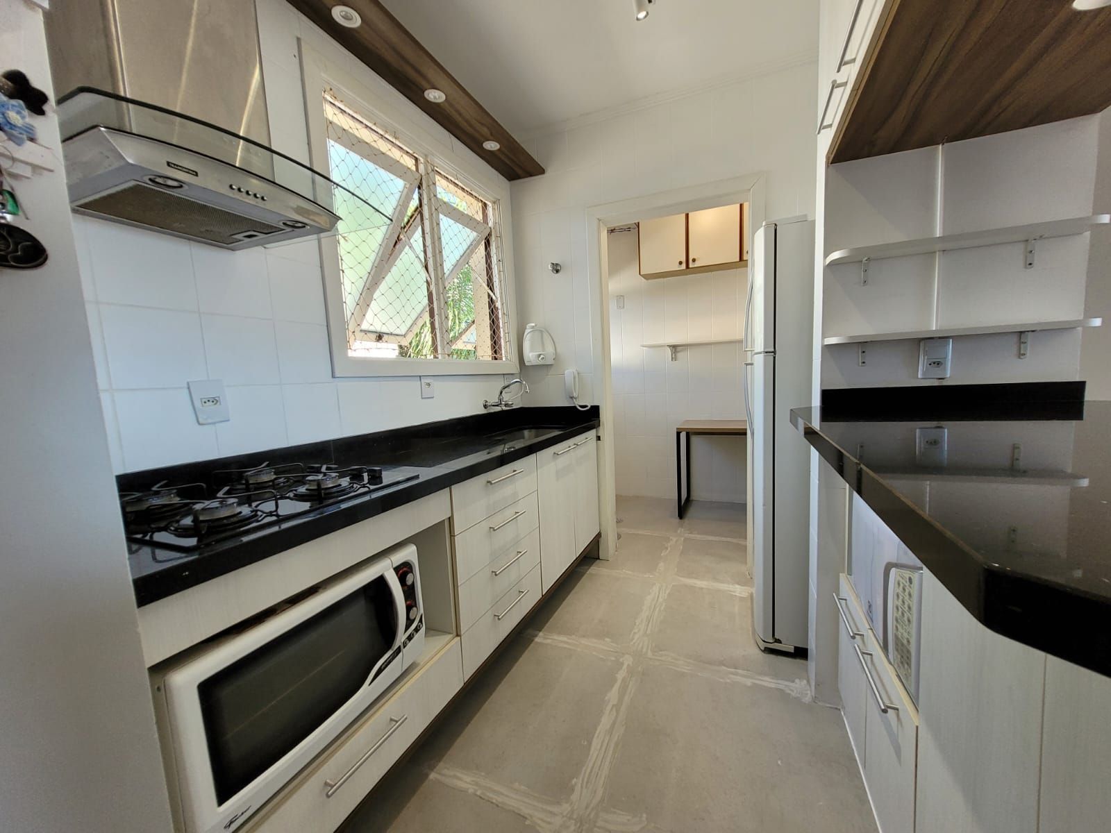 Apartamento à venda com 1 quarto, 47m² - Foto 12