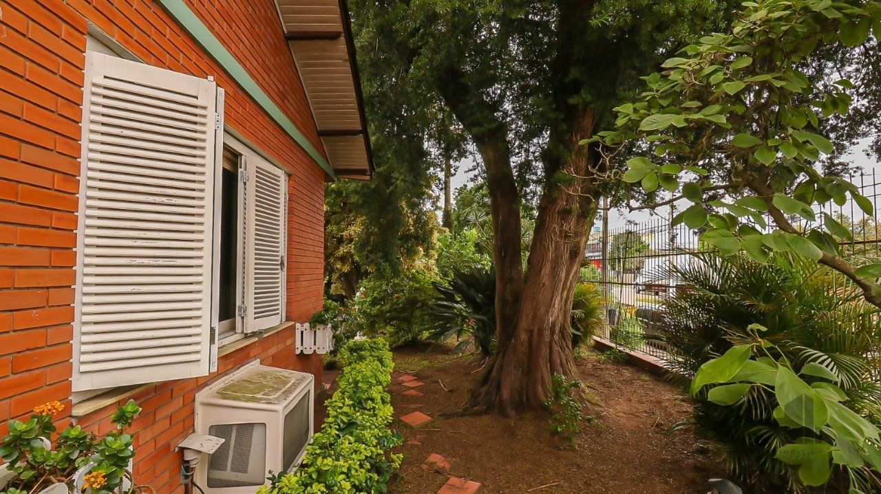 Casa à venda com 2 quartos, 200m² - Foto 24