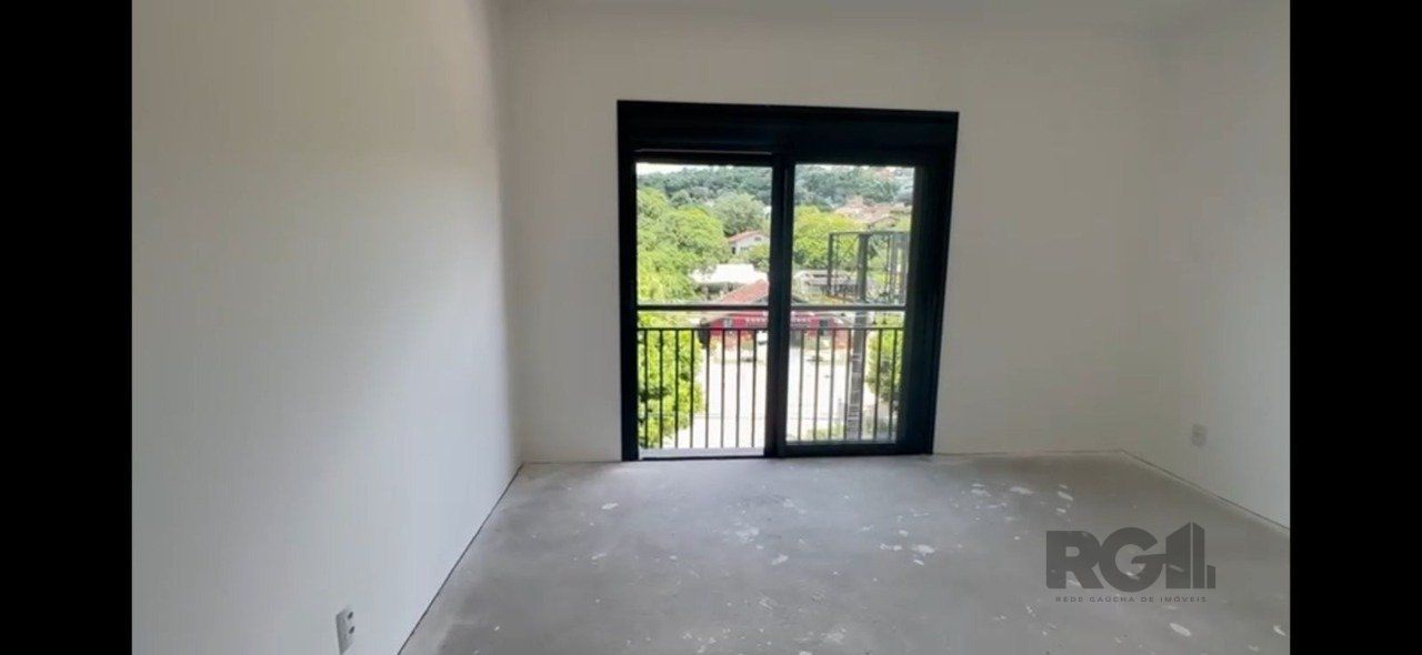 Apartamento à venda com 3 quartos, 218m² - Foto 2