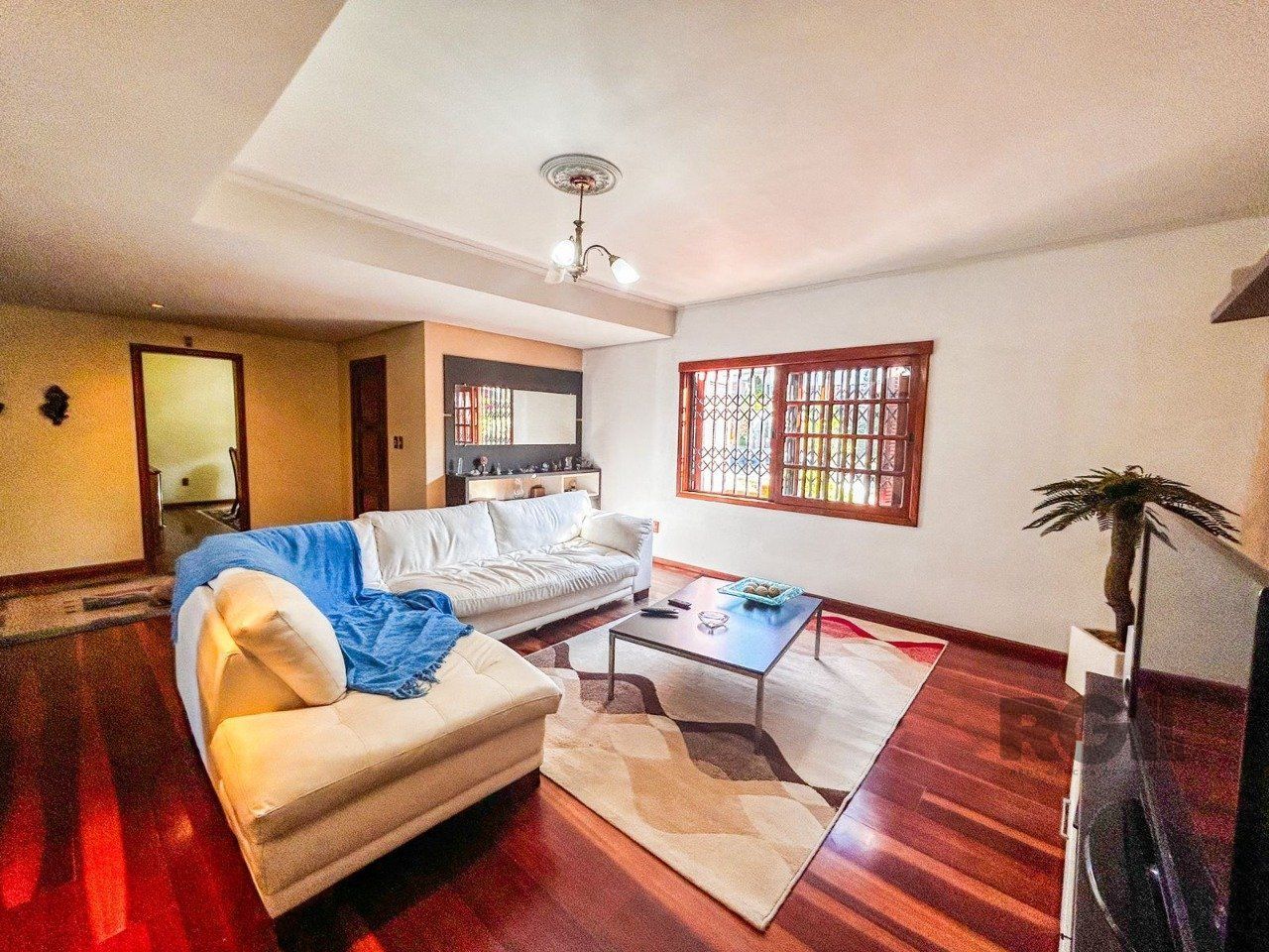 Casa de Condomínio à venda com 4 quartos, 371m² - Foto 5