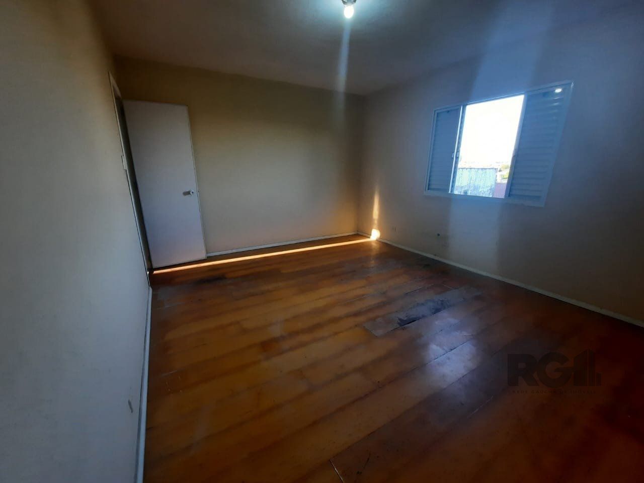 Casa à venda com 3 quartos, 216m² - Foto 18