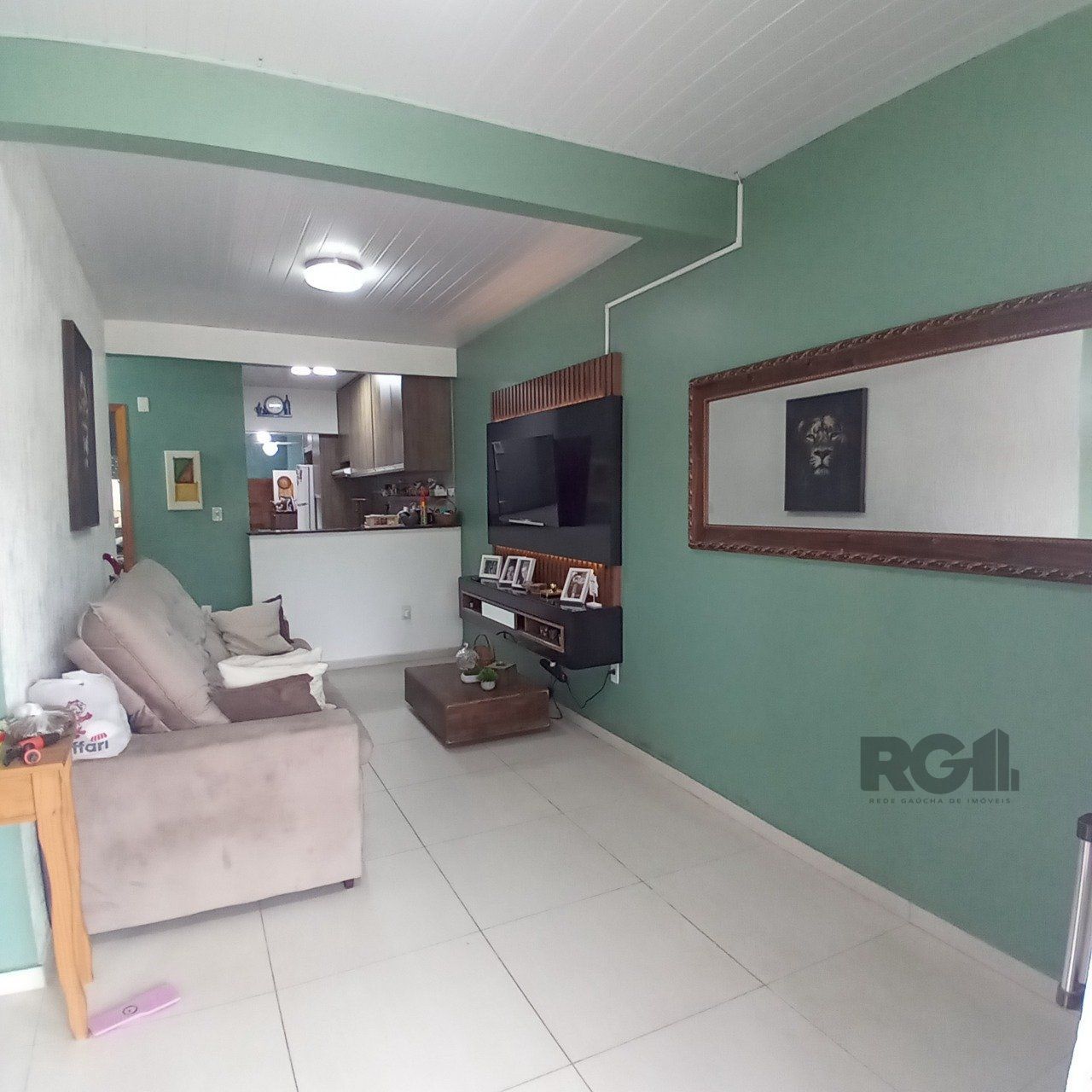 Casa à venda com 4 quartos, 97m² - Foto 2