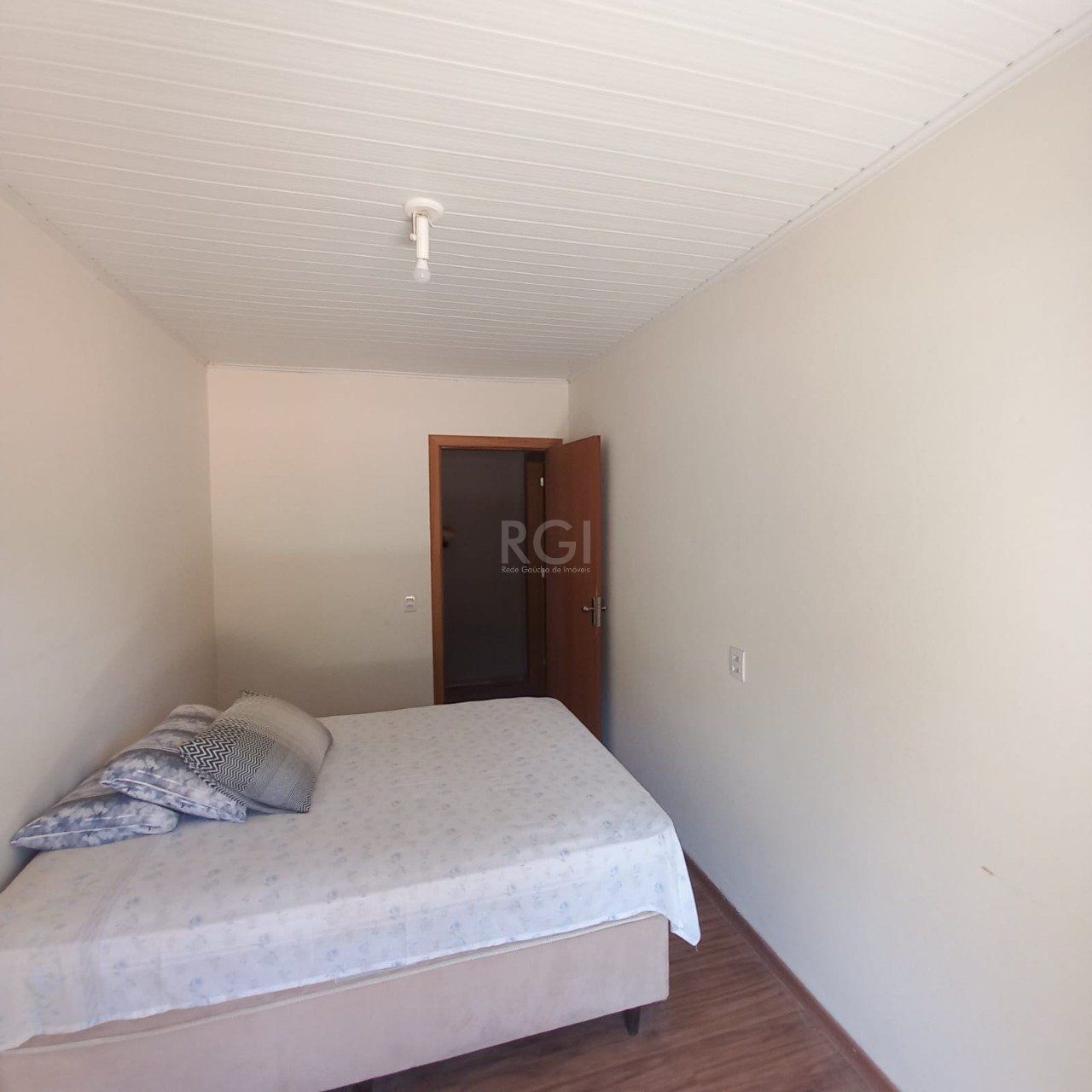 Casa à venda com 4 quartos, 150m² - Foto 24