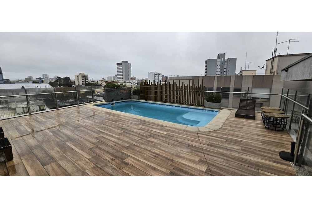 Apartamento à venda com 3 quartos, 131m² - Foto 3