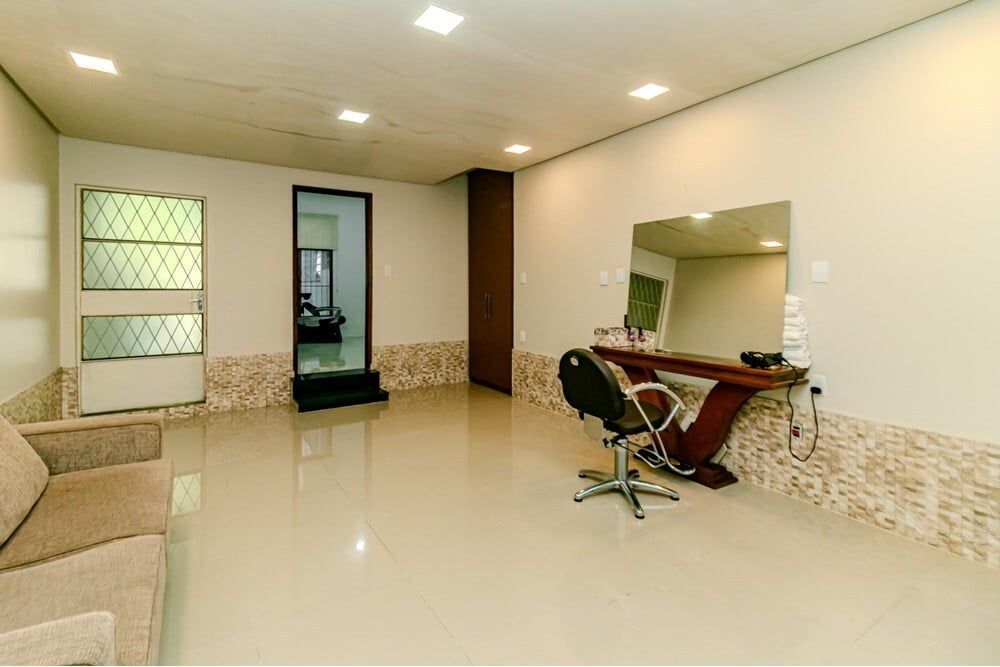 Casa à venda com 4 quartos, 352m² - Foto 25