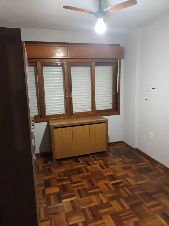 Apartamento à venda com 3 quartos, 95m² - Foto 11