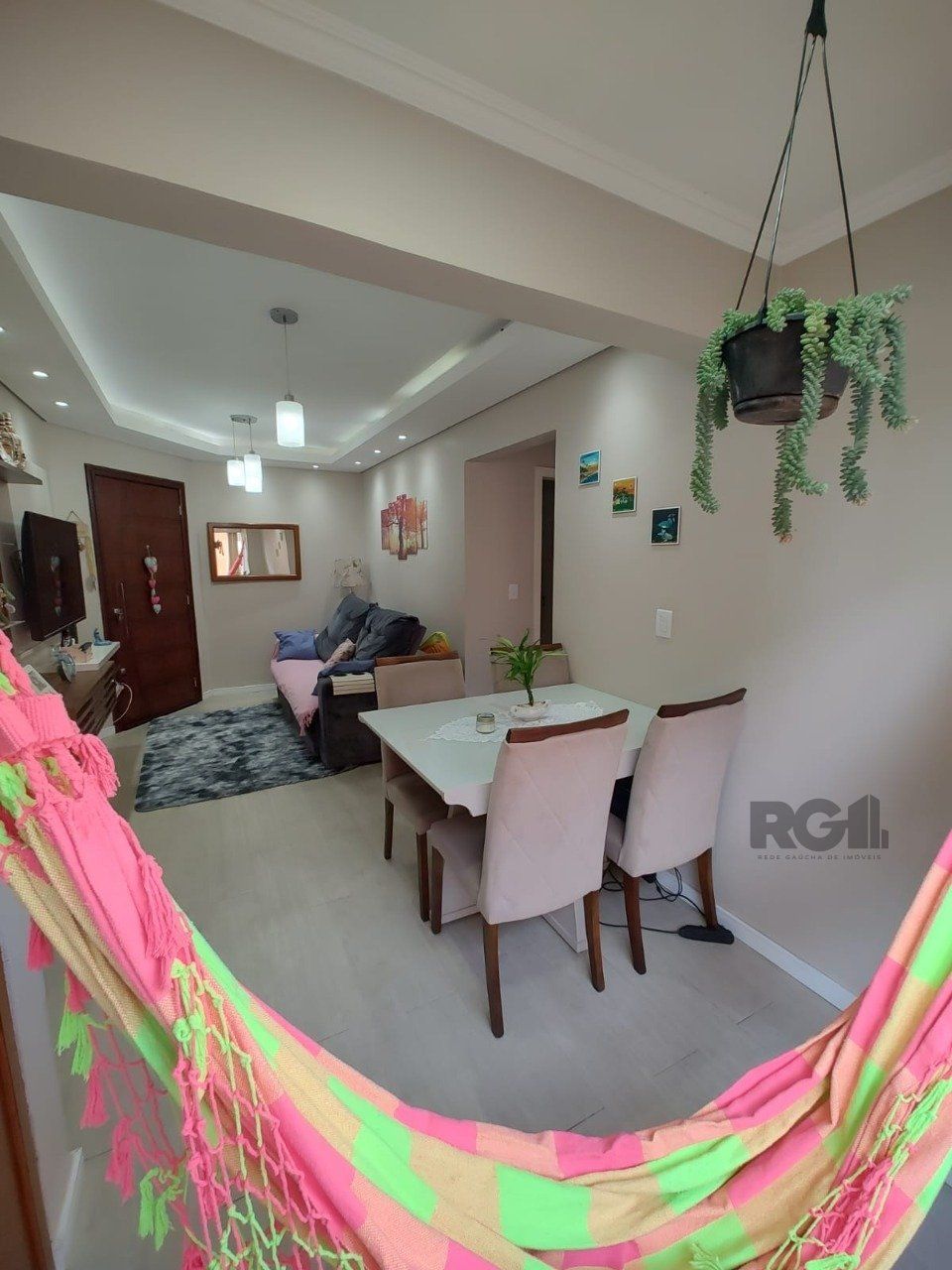 Apartamento à venda com 2 quartos, 57m² - Foto 3