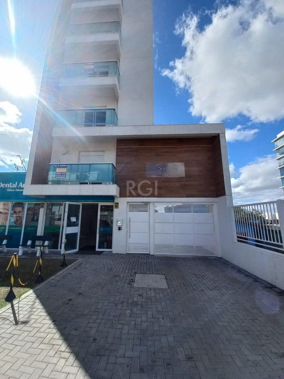 Apartamento à venda com 2 quartos, 57m² - Foto 2
