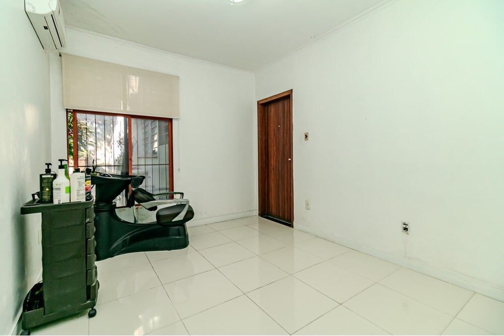 Casa à venda com 4 quartos, 352m² - Foto 24