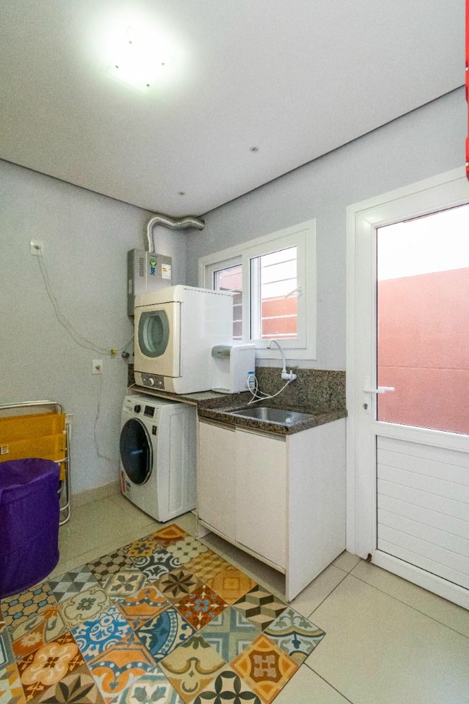 Casa de Condomínio à venda com 4 quartos, 334m² - Foto 46