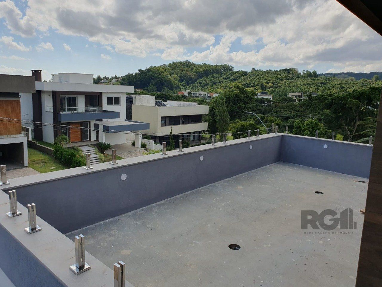 Casa de Condomínio à venda com 4 quartos, 330m² - Foto 14