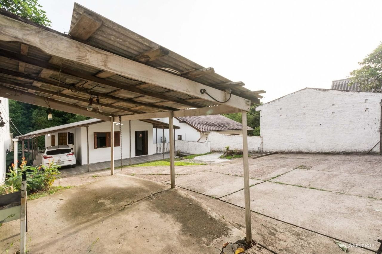 Casa à venda com 2 quartos, 120m² - Foto 37