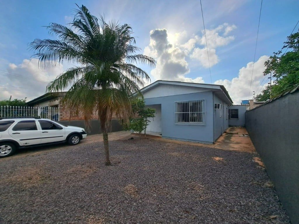 Casa à venda com 3 quartos, 130m² - Foto 4