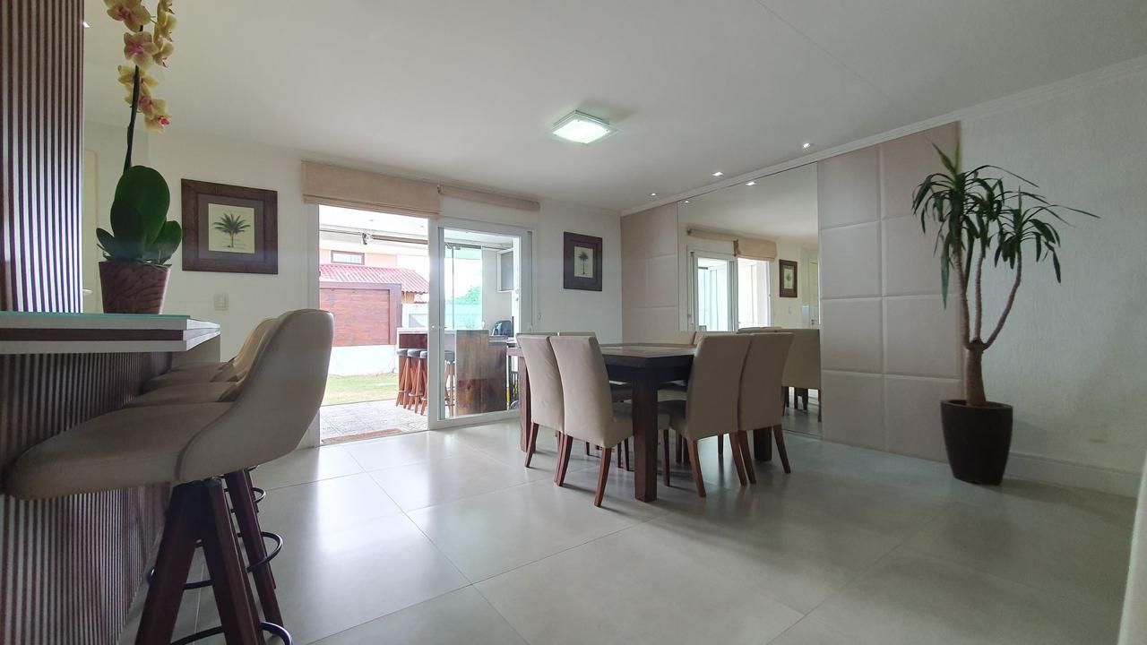 Casa de Condomínio à venda com 2 quartos, 174m² - Foto 4