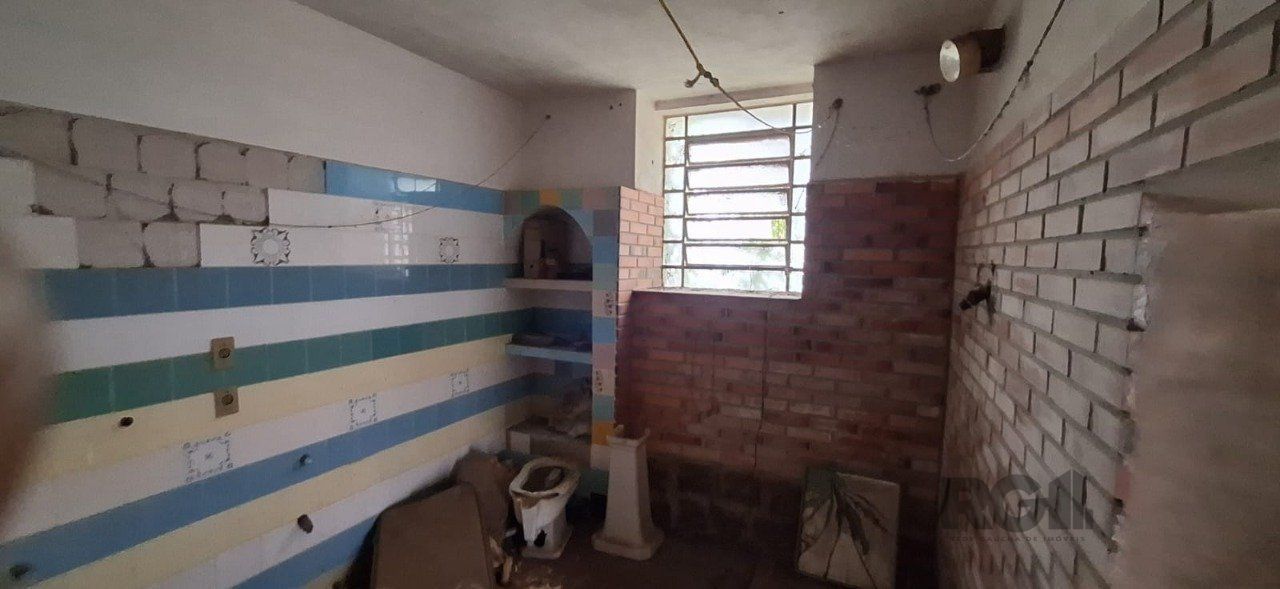 Casa à venda com 4 quartos, 211m² - Foto 27
