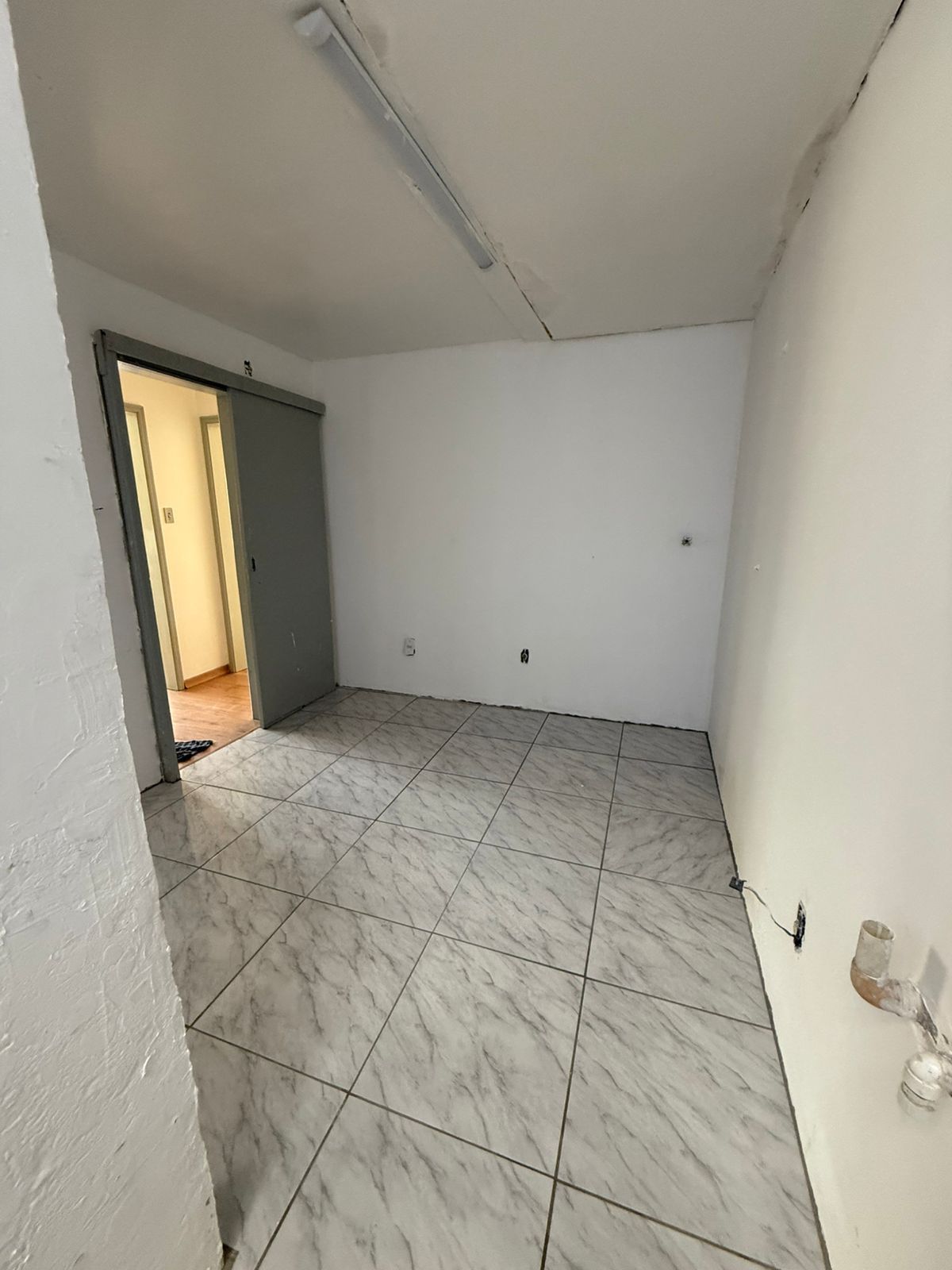 Apartamento à venda com 2 quartos, 62m² - Foto 13