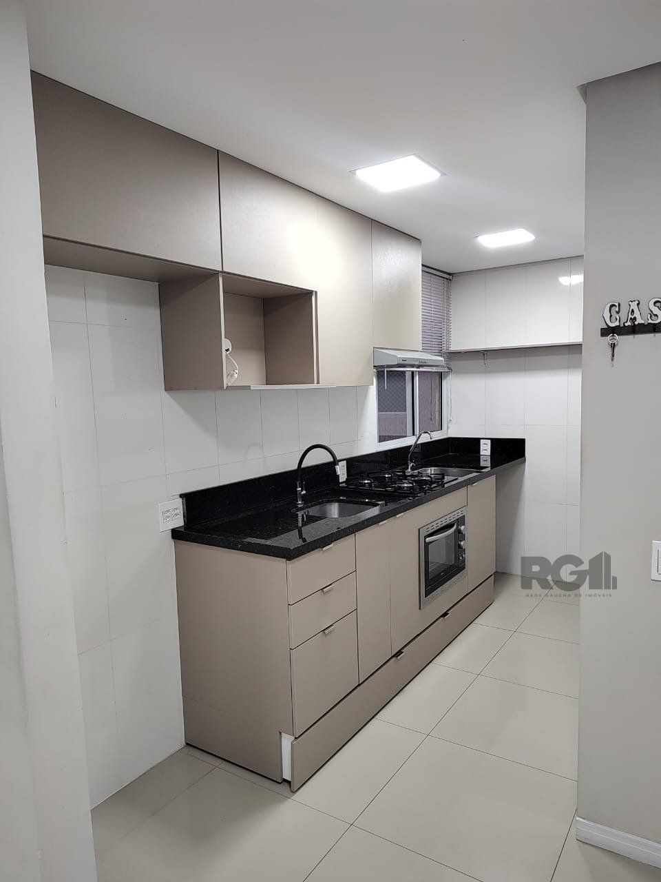 Apartamento à venda com 2 quartos, 41m² - Foto 11