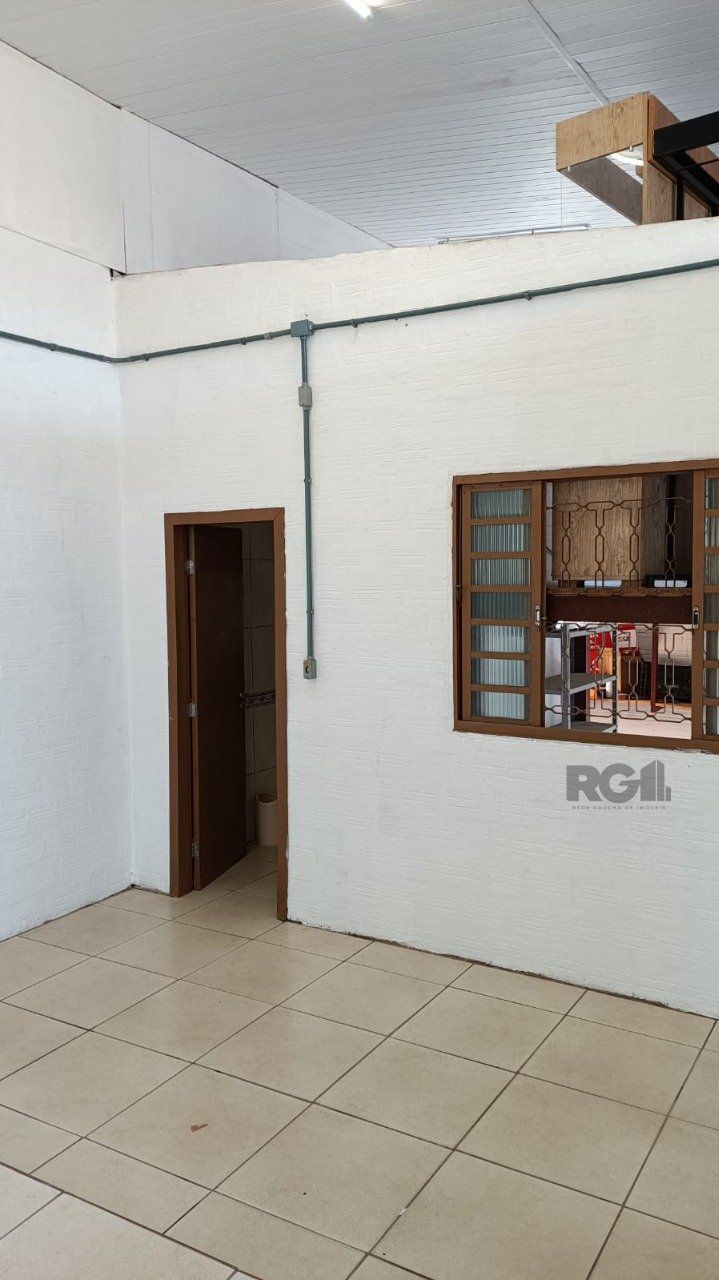 Casa à venda com 2 quartos, 150m² - Foto 11