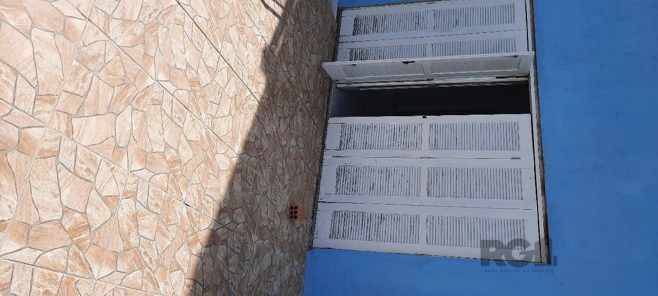 Casa à venda com 8 quartos, 200m² - Foto 29