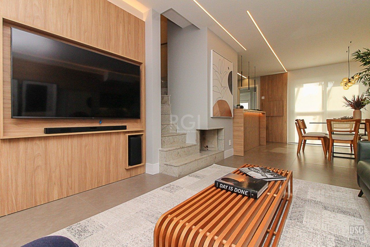 Casa de Condomínio à venda com 3 quartos, 120m² - Foto 2
