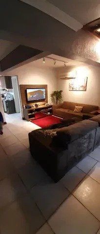 Casa à venda com 4 quartos, 245m² - Foto 4