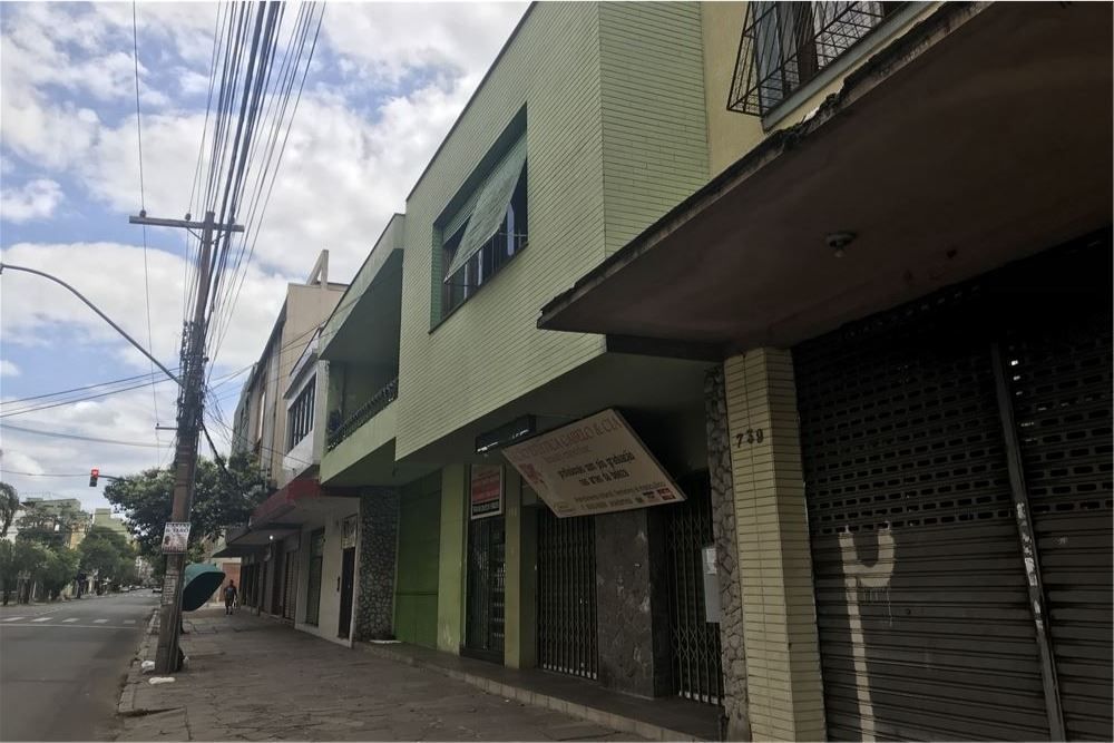 Casa à venda com 1 quarto, 315m² - Foto 5