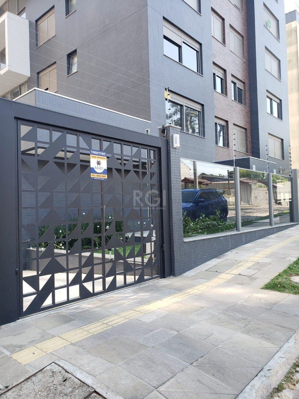 Apartamento à venda com 3 quartos, 145m² - Foto 4