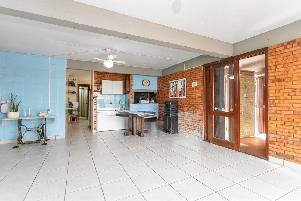 Casa à venda com 3 quartos, 214m² - Foto 28