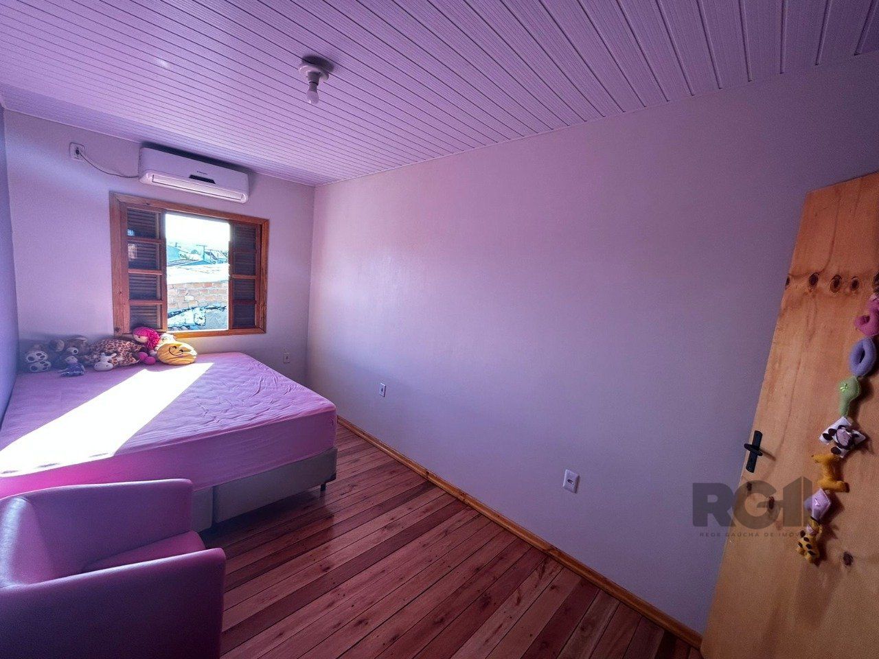 Casa à venda com 5 quartos, 135m² - Foto 6