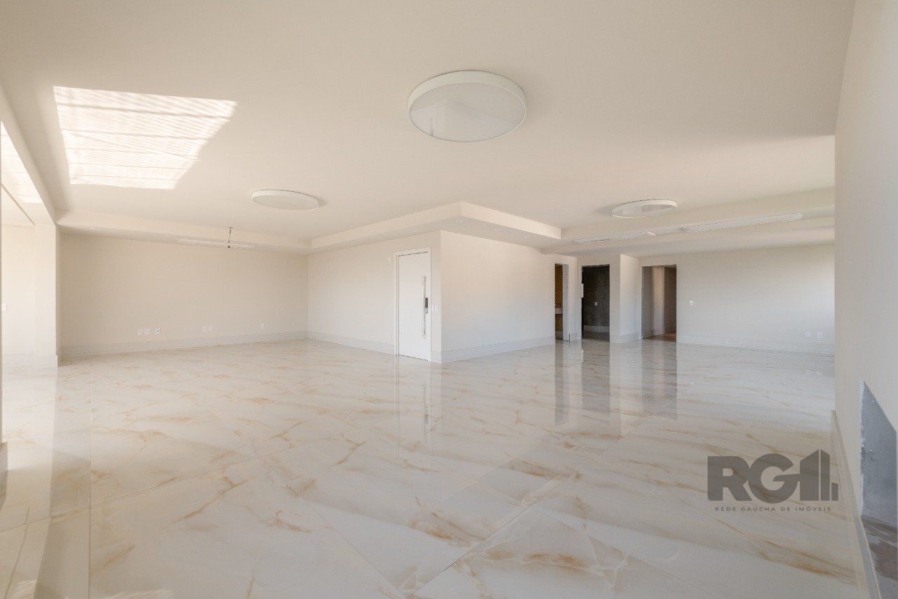 Apartamento à venda com 4 quartos, 525m² - Foto 2