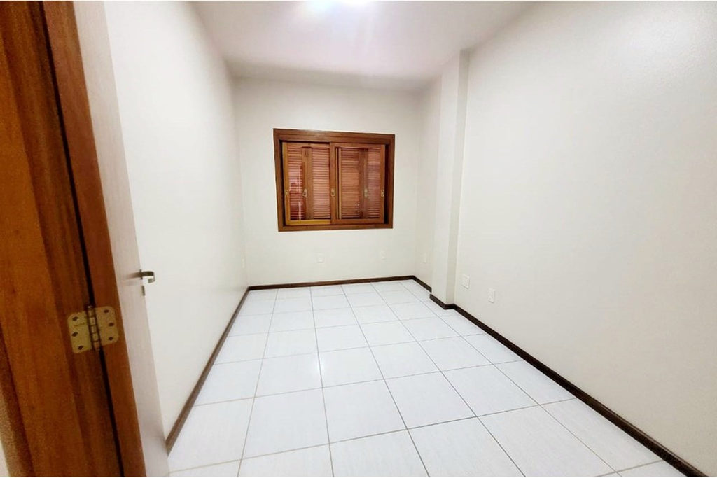 Apartamento à venda com 3 quartos, 86m² - Foto 14