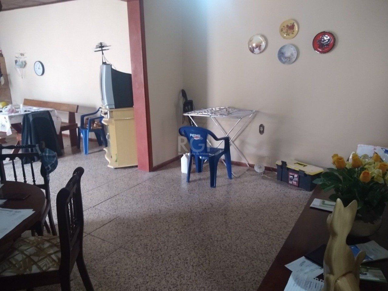 Casa à venda com 4 quartos, 90m² - Foto 11