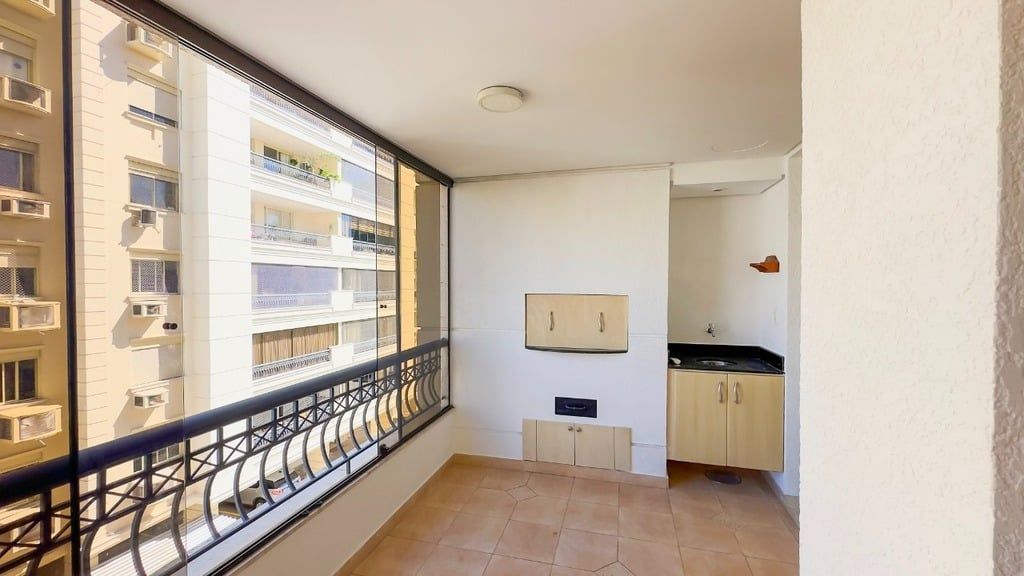 Apartamento à venda com 3 quartos, 117m² - Foto 30