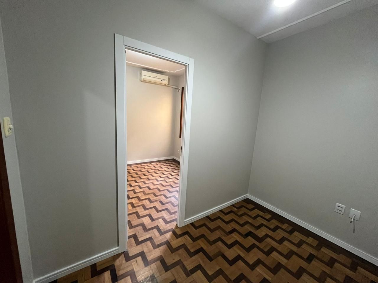 Apartamento à venda com 1 quarto, 34m² - Foto 6