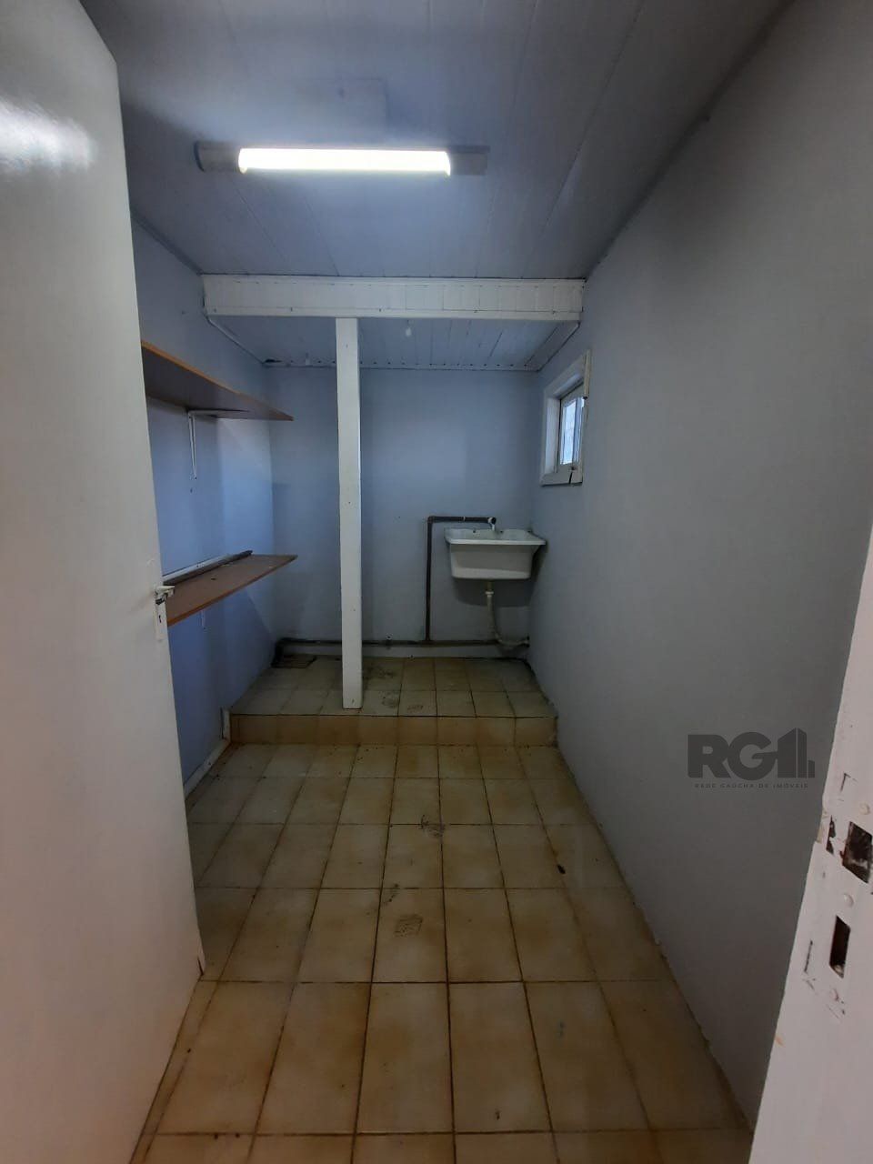 Casa à venda com 3 quartos, 216m² - Foto 8