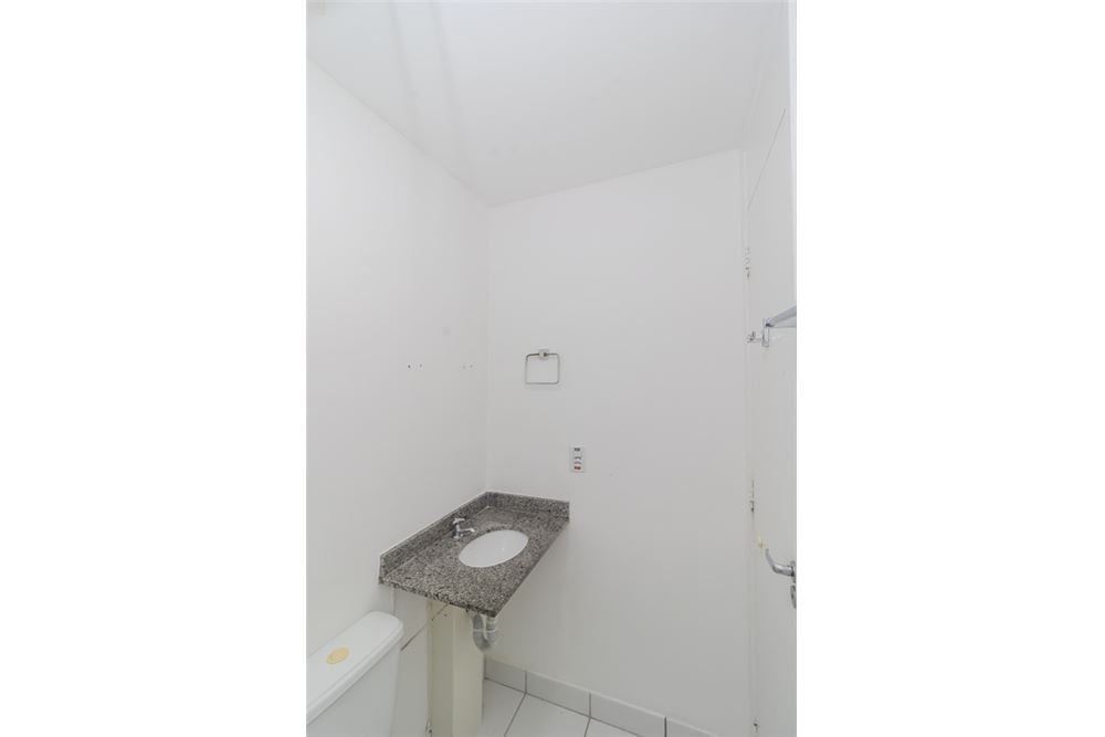 Apartamento à venda com 3 quartos, 70m² - Foto 32