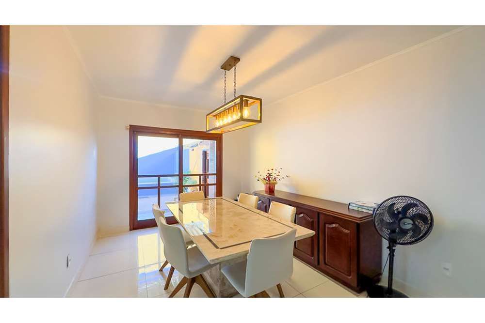 Casa à venda com 4 quartos, 307m² - Foto 27