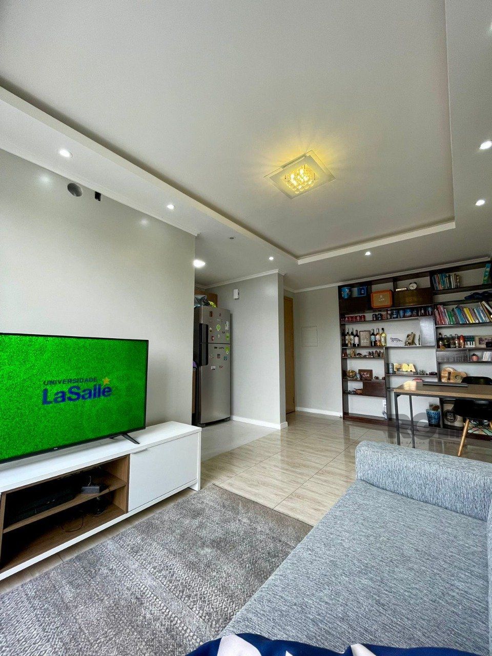 Apartamento à venda com 2 quartos, 54m² - Foto 3